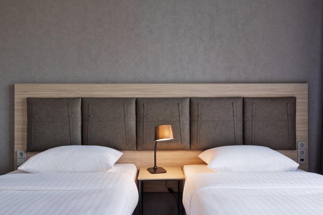 โมซี ทบิลิซี Hotel Tbilisi ภายนอก รูปภาพ