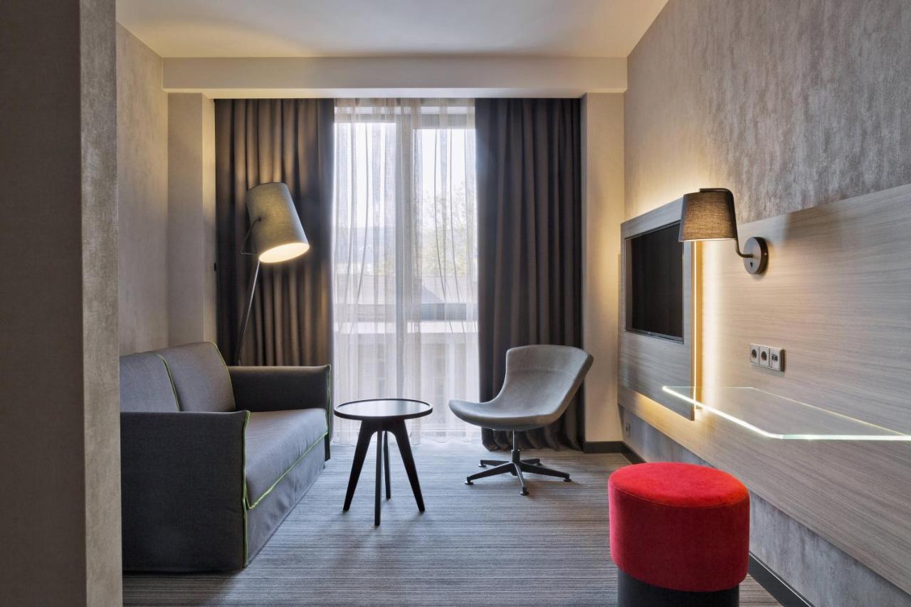 โมซี ทบิลิซี Hotel Tbilisi ภายนอก รูปภาพ