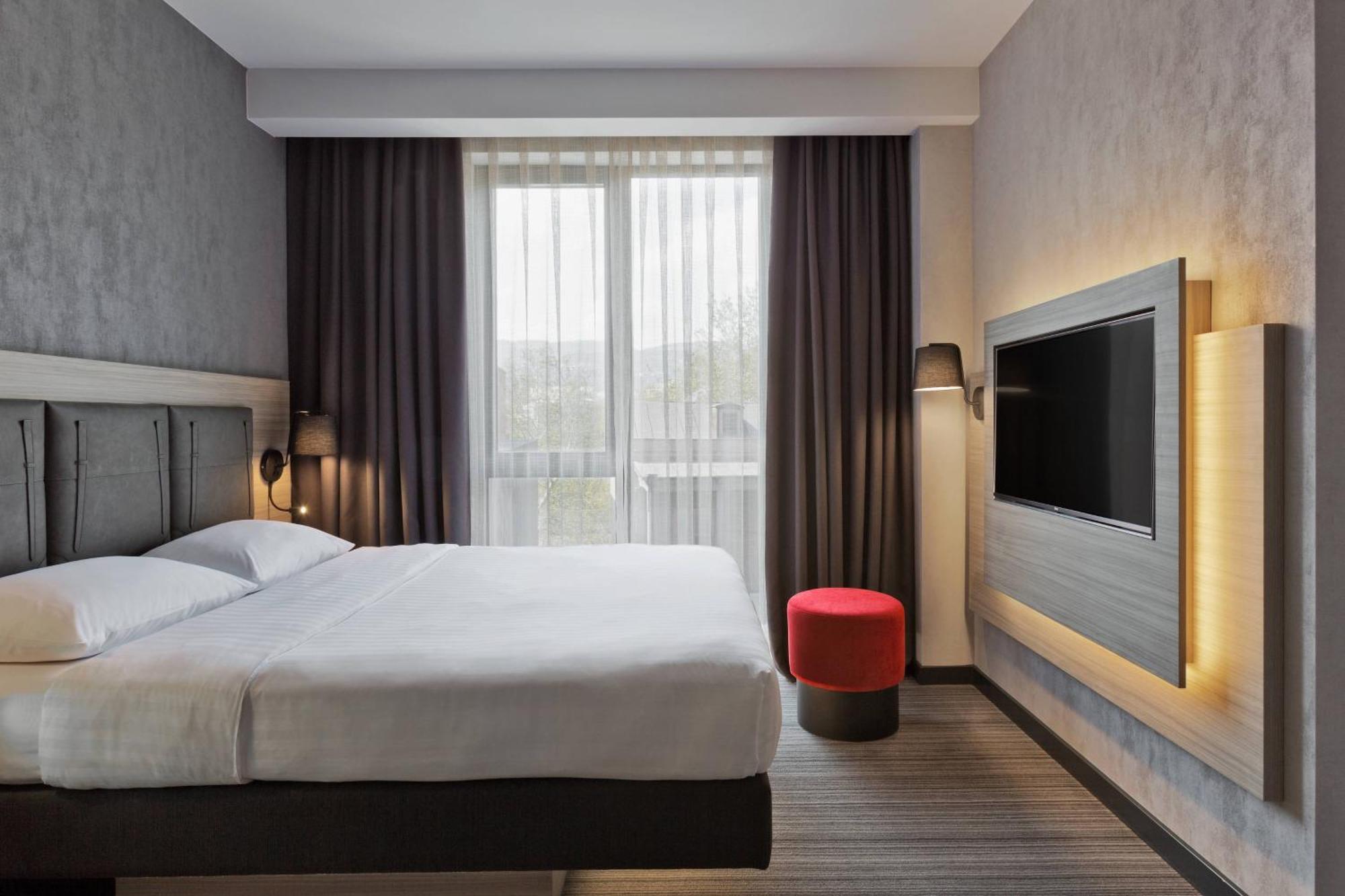 โมซี ทบิลิซี Hotel Tbilisi ภายนอก รูปภาพ